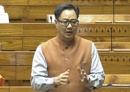 કોંગ્રેસના સભ્યો અને તેમના નેતાનું વર્તન બગડ્યું છે: કિરેન રિજિજુ