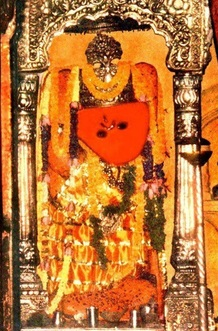 2 अप्रैल का पंचांग : श्रीराम भक्त हनुमान का जन्मोत्सव, नोट कर लें शुभ-अशुभ समय