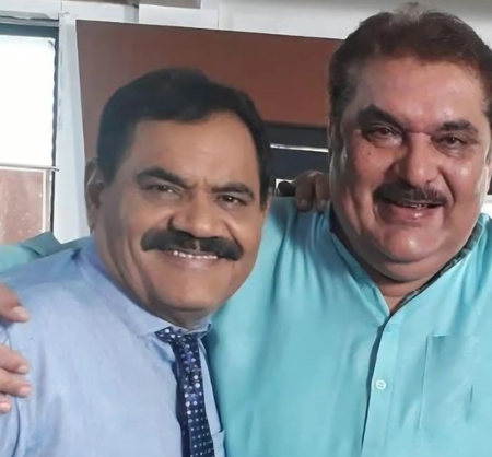 मुश्ताक खान के जनाजे में नहीं पहुंचे बड़े स्टार, रजा मुराद बोले-किसी उद्योगपति की शादी होती तो वेटर बन जाते