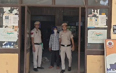 दिल्ली: लक्ष्मी नगर में मोबाइल चोरी का खुलासा, आरोपी गिरफ्तार