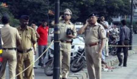 पुणे: स्पा सेंटर की आड़ में चल रहे कारोबार का भंडाफोड़, 4 महिलाओं को कराया गया मुक्त