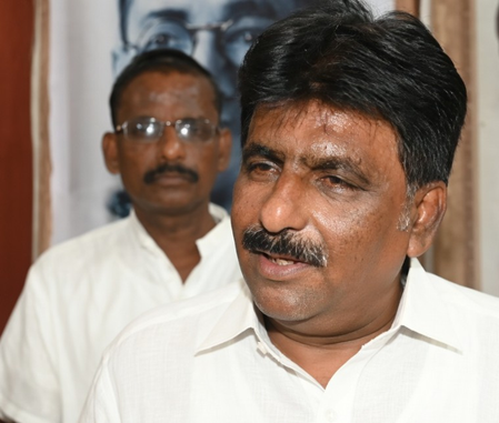 बंगाल चुनाव : भवानीपुर से कांग्रेस ने प्रदीप प्रसाद को मैदान में उतारा