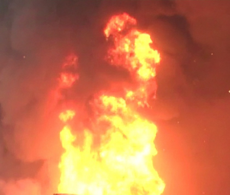 यूएई के पेट्रोलियम सुविधा केंद्र की स्‍थित‍ि संभली, ड्रोन हमले के बाद भड़की थी आग