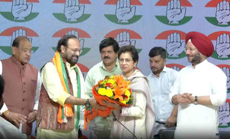 भाजपा छोड़ कांग्रेस में शामिल हुए रामशरण नौटियाल, उत्तराखंड सरकार पर कांग्रेस का हमला