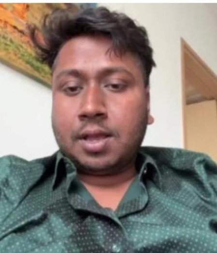 विमान का आपातकालीन दरवाजा खोलने की कोशिश करने वाले यात्री ने बेंगलुरु पुलिस को दी गाली, एफआईआर दर्ज