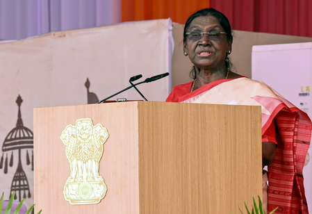 राष्ट्रपति ने केंद्र शासित प्रदेशों के उपराज्यपालों और प्रशासकों को राष्ट्रीय दंत आयोग अधिनियम की शक्तियां सौंपीं