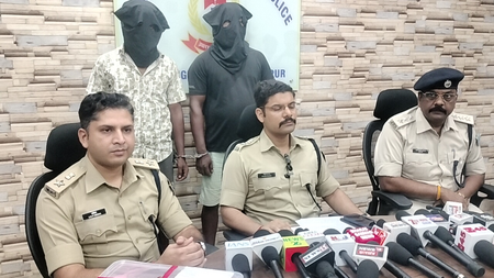 जमशेदपुर पुलिस का बड़ा खुलासा, विकास सिंह हत्याकांड में 2 आरोपी गिरफ्तार
