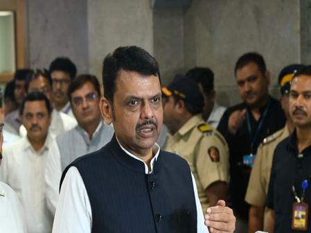 सीएम देवेंद्र फडणवीस ने बाढ़ के कारण श्रद्धालुओं से आलंदी और देहू न जाने की अपील की