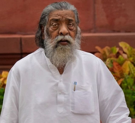 'दिशोम गुरु' शिबू सोरेन की पहली पुण्यतिथि: माटी का वह बेटा, जो जनआंदोलन की अमिट मिसाल बन गया