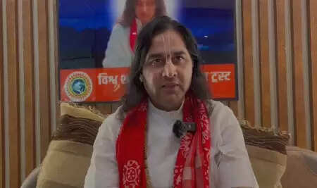 तिलकधारी और भगवाधारी न केवल भारत, बल्कि बांग्लादेश और पाकिस्तान में भी शासन करेंगे: देवकी नंदन ठाकुर