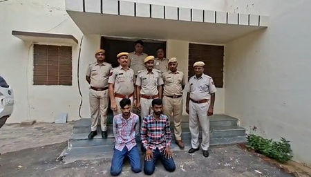 एटीएम वैन से 51 लाख की लूट का खुलासा: सुरक्षा कर्मियों ने ही रची थी साजिश, दो गिरफ्तार