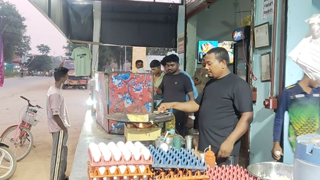 पीएमईजीपी योजना से खड़ा किया सफल कारोबार, शाकिर खान बने कई लोगों के लिए रोजगारदाता