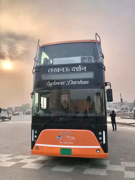 7 जनवरी से शुरू होगा लखनऊ दर्शन का नया आकर्षण, सिटी टूर पर उतरेगी इलेक्ट्रिक डबल डेकर बस