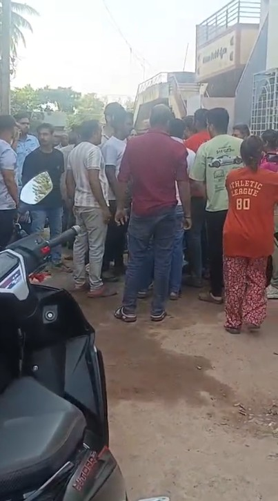 कर्नाटक : 'लव जिहाद' के आरोप के बाद हुबली में तनाव, दो परिवारों के बीच झड़प