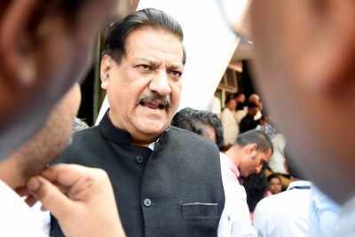 'भाजपा में जन्मे और इसी में रहे', गोपीनाथ मुंडे पर पृथ्वीराज चव्हाण के दावों को पंकजा मुंडे ने किया खारिज