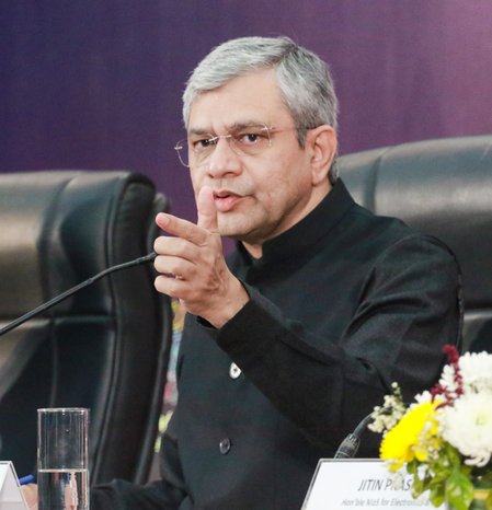 अग्रणी कंपनियां जिम्मेदार एआई के विकास के लिए भारतीय इनोवेटर्स के साथ मिलकर काम करेंगी: अश्विनी वैष्णव