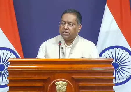 वेनेजुएला को लेकर विदेश मंत्रालय ने जारी की एडवाइजरी, भारतीयों को गैर-जरूरी यात्रा से बचने की सलाह