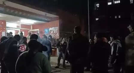 जेएनयू कैंपस में आपत्तिजनक नारे : प्रशासन ने की छात्रों के खिलाफ एफआईआर दर्ज कराने की मांग