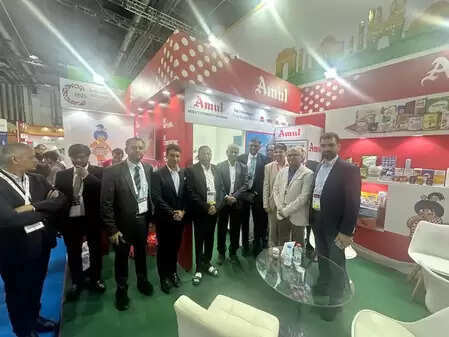 पीएम मोदी के नेतृत्व में भूकंप के बाद कच्छ की हुई कायापलट, सहकारिता क्षेत्र में सरहद डेयरी लाई सकारात्मक परिवर्तन