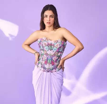 अब फिल्मों को चिल्लाने की जरूरत नहीं, दर्शक बारीकियों को समझने लगे हैं: वामिका गब्बी