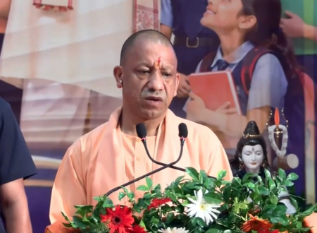 जातीय खेमों में लड़ता भारत नहीं, हमें 'एक भारत-श्रेष्ठ भारत' चाहिए: मुख्यमंत्री योगी