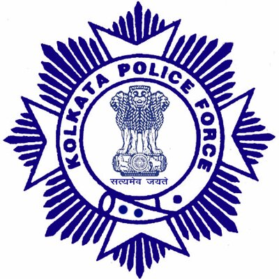 कोलकाता में डीएसपी बनकर एक युवक से 5 लाख रुपए ऐंठने की कोशिश करने के आरोप में एक व्यक्ति गिरफ्तार