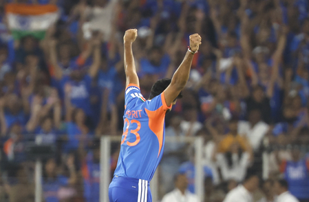 टी20 वर्ल्ड कप: फाइनल में चला जसप्रीत बुमराह का जादू, तोड़ा लसिथ मलिंगा का बड़ा रिकॉर्ड