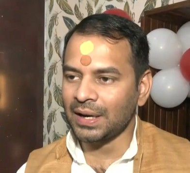 बिहार सरकार को कानून व्यवस्था पर ध्यान देने की जरूरत: तेजप्रताप यादव