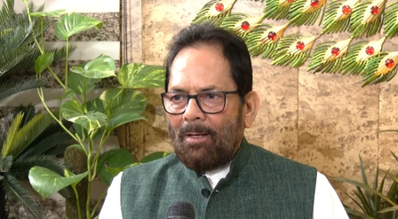 'देश में अस्थिरता फैलाने वाले कभी नहीं होंगे सफल,' विपक्ष पर भड़के मुख्तार अब्बास नकवी