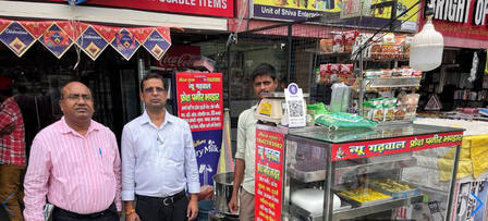 नोएडा: खाद्य विभाग की कार्रवाई, पनीर और खोया के तीन नमूने जांच के लिए संग्रहित