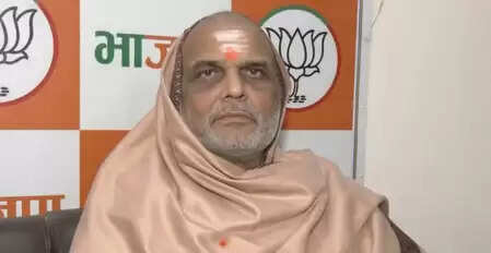 हिजाब विवाद: पूर्व बीजेपी विधायक हरि भूषण ठाकुर बोले, नीतीश कुमार ने कुछ गलत नहीं किया