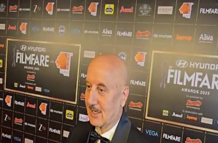 70वें हुंडई फिल्मफेयर अवॉर्ड्स 2025: अभिनेता अनुपम खेर समेत तमाम सितारों ने बिखेरा जलवा