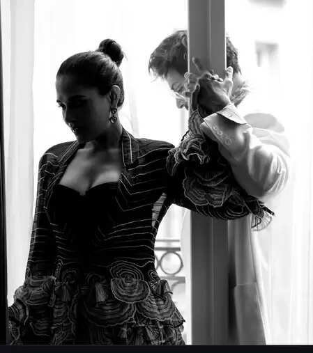 अली फजल ने ऋचा चड्ढा पर लुटाया प्यार, कहा- 'प्यार ही पलों को जोड़ता है'