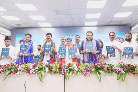 तेलंगाना में इंदिरम्मा इंदलु योजना लॉन्च, 5 लाख रुपए सब्सिडी के साथ मिलेगा घर