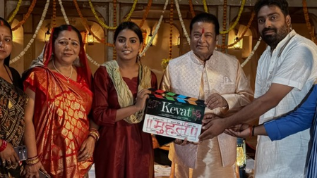 'केवट' में माही श्रीवास्तव का जलवा, वाराणसी में फिल्म की शूटिंग