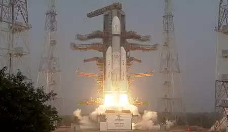 इसरो का ऐतिहासिक लॉन्च: एलवीएम3-एम6 ने ब्लू बर्ड ब्लॉक-2 सैटेलाइट को एलईओ में स्थापित किया