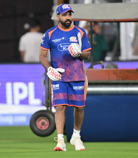 आईपीएल 2026: क्या एसआरएच के खिलाफ रोहित शर्मा खेलेंगे?