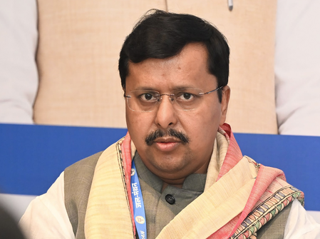 मिशन-2027 : मेरठ में नितिन नवीन के स्वागत में उमड़ा संगठन, बूथ से जिला स्तर तक तैयारियों की समीक्षा