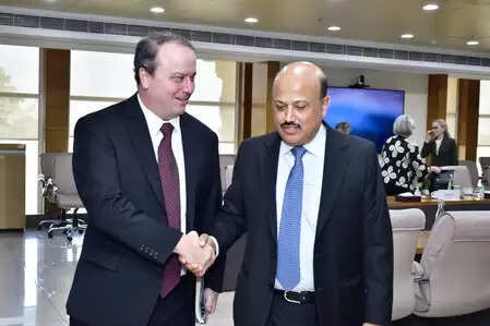 भारत-अमेरिका व्यापार समझौते की पहली किस्त जल्द होगी साइन: वाणिज्य सचिव