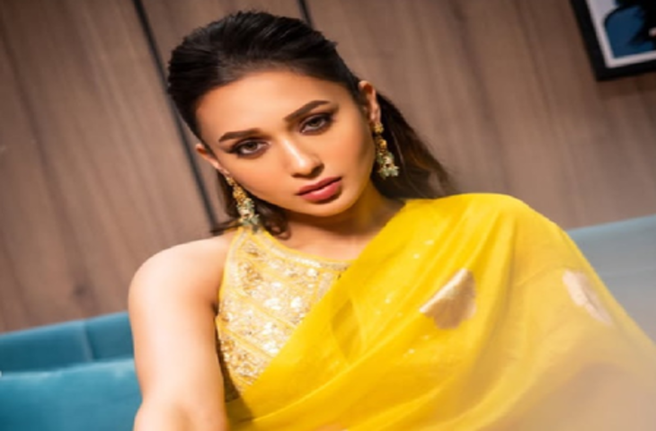 बंगाल की फेमस एक्ट्रेस मिमी चक्रवर्ती हुईं उत्पीड़न का शिकार, कार्यक्रम आयोजक के खिलाफ दर्ज कराई शिकायत