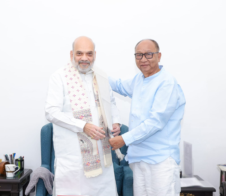 गृह मंत्री अमित शाह ने मणिपुर सीएम को राज्य में शांति और विकास के लिए केंद्र के पूर्ण समर्थन का दिया भरोसा