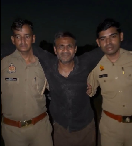 यूपी : मोदीनगर में पुलिस और बदमाशों के बीच मुठभेड़, एक के पैर में लगी गोली, दूसरा गिरफ्तार