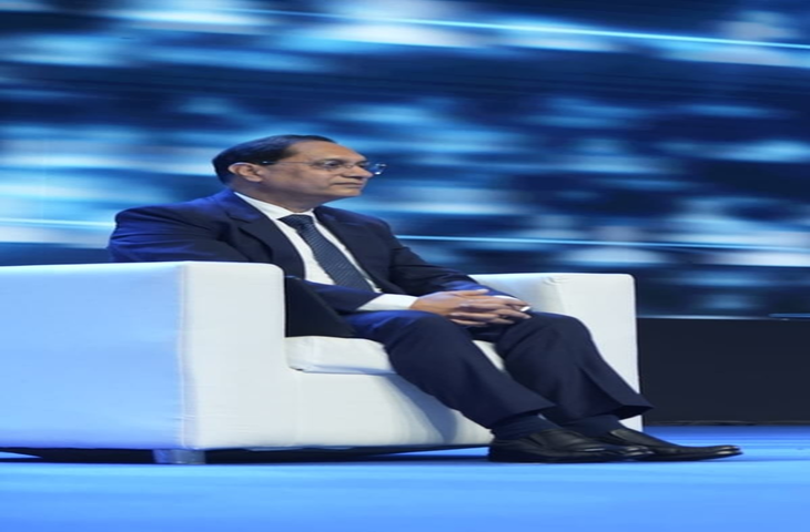 टेक्नोलॉजी बदल रही ट्रेडिंग, निवेश और सलाह के तरीके: सेबी चेयरमैन