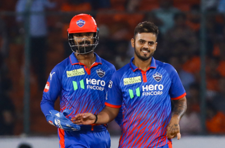 'नीतीश राणा से 4 ओवर गेंदबाजी करवाना समझ से परे', आरोन फिंच ने अक्षर पटेल के फैसले पर उठाए सवाल