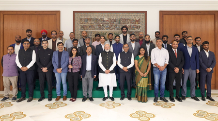 पीएम मोदी ने 20 अंतरिक्ष स्टार्टअप्स के प्रमुखों से की मुलाकात, भारत को वैश्विक अंतरिक्ष प्रौद्योगिकी केंद्र बनाने का किया आह्वान