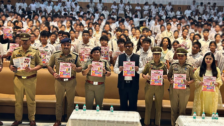 मिशन शक्ति अभियान फेज-6.0: गौतमबुद्धनगर में 5,000 विद्यार्थियों को साइबर सुरक्षा के प्रति किया जागरूक