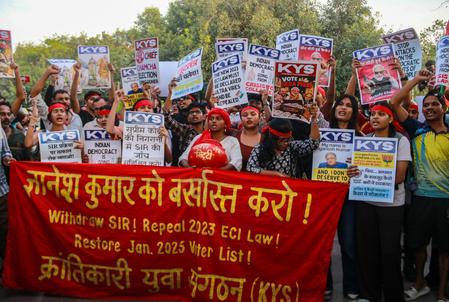 दिल्ली : कनॉट प्लेस में निषेधाज्ञा तोड़ने पर कई एफआईआर दर्ज, बार-बार नियम तोड़ने वालों के खिलाफ की जाएगी कार्रवाई