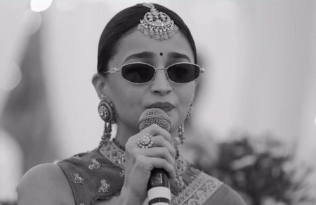 छात्रों के समर्थन में उतरीं आलिया भट्ट, कमल हासन बोले-बच्चों को जवाब की जगह मिल रही हैं लाठियां
