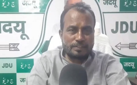 दुर्गा पूजा में मांस बिक्री पर वीएचपी की गाइडलाइंस पर सियासत तेज, जदयू नेता ने कहा- पशु बलि पर भी लगे रोक