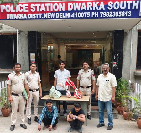 द्वारका पुलिस ने घर में चोरी का मामला सुलझाया, नाबालिग समेत 3 आरोपी पकड़े